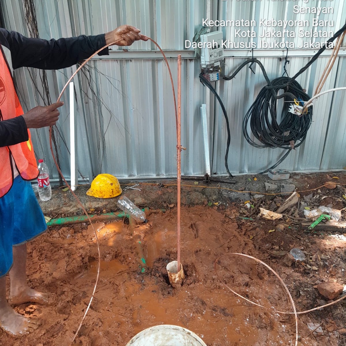 Dokumentasi pemasangan penangkal petir